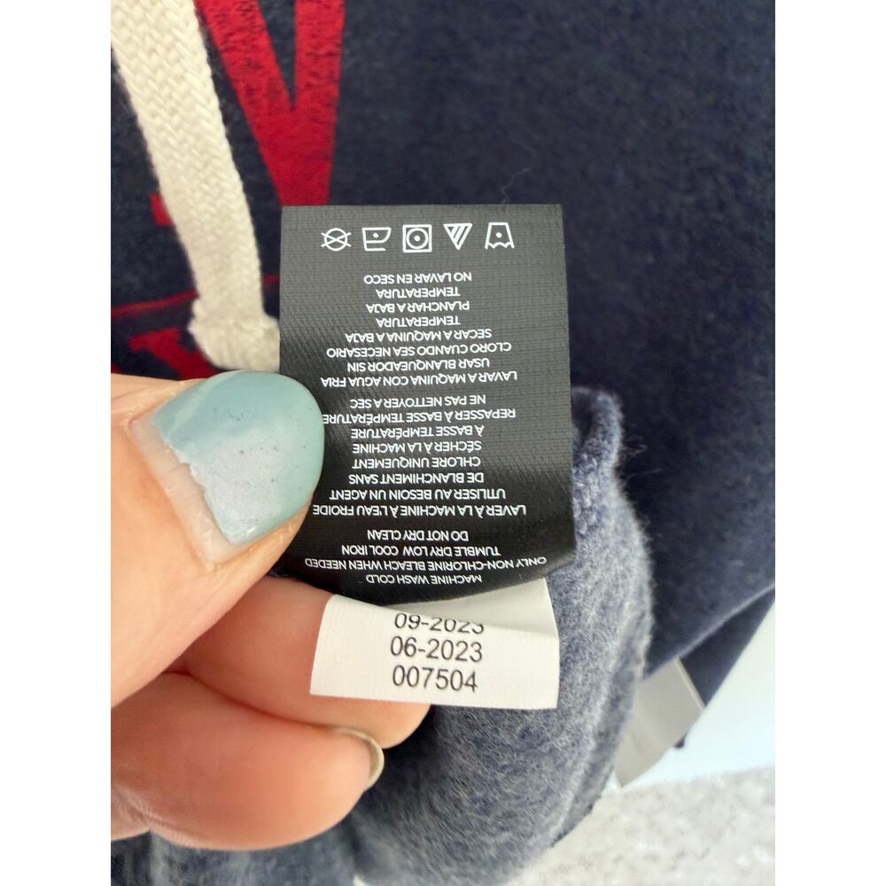 47 BRAND Women's 'Boston Red Sox' Baseball Fleece Hoodie - Picture 11 of 11